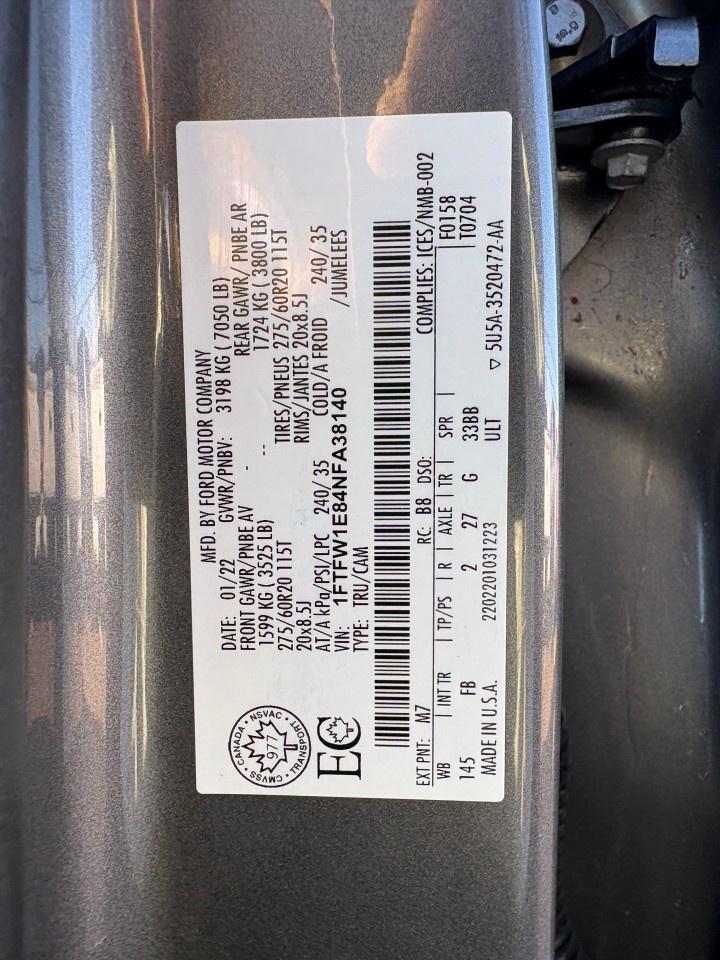 2022 Ford F-150 XLT 4WD SuperCrew 5.5' Box Photo