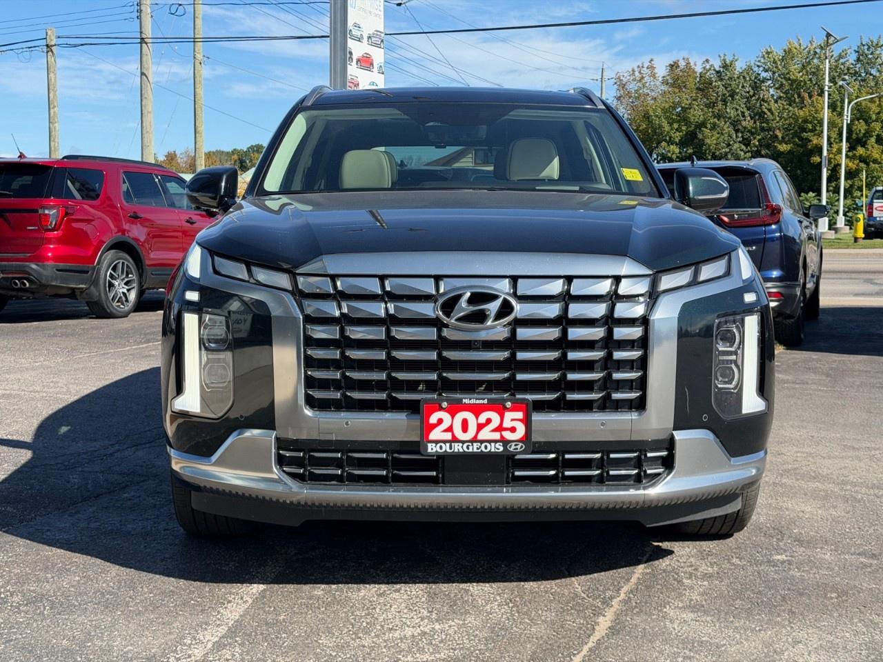 2025 Hyundai PALISADE Ultimate Calligraphy w/Beige 7-Passenger AWD Photo