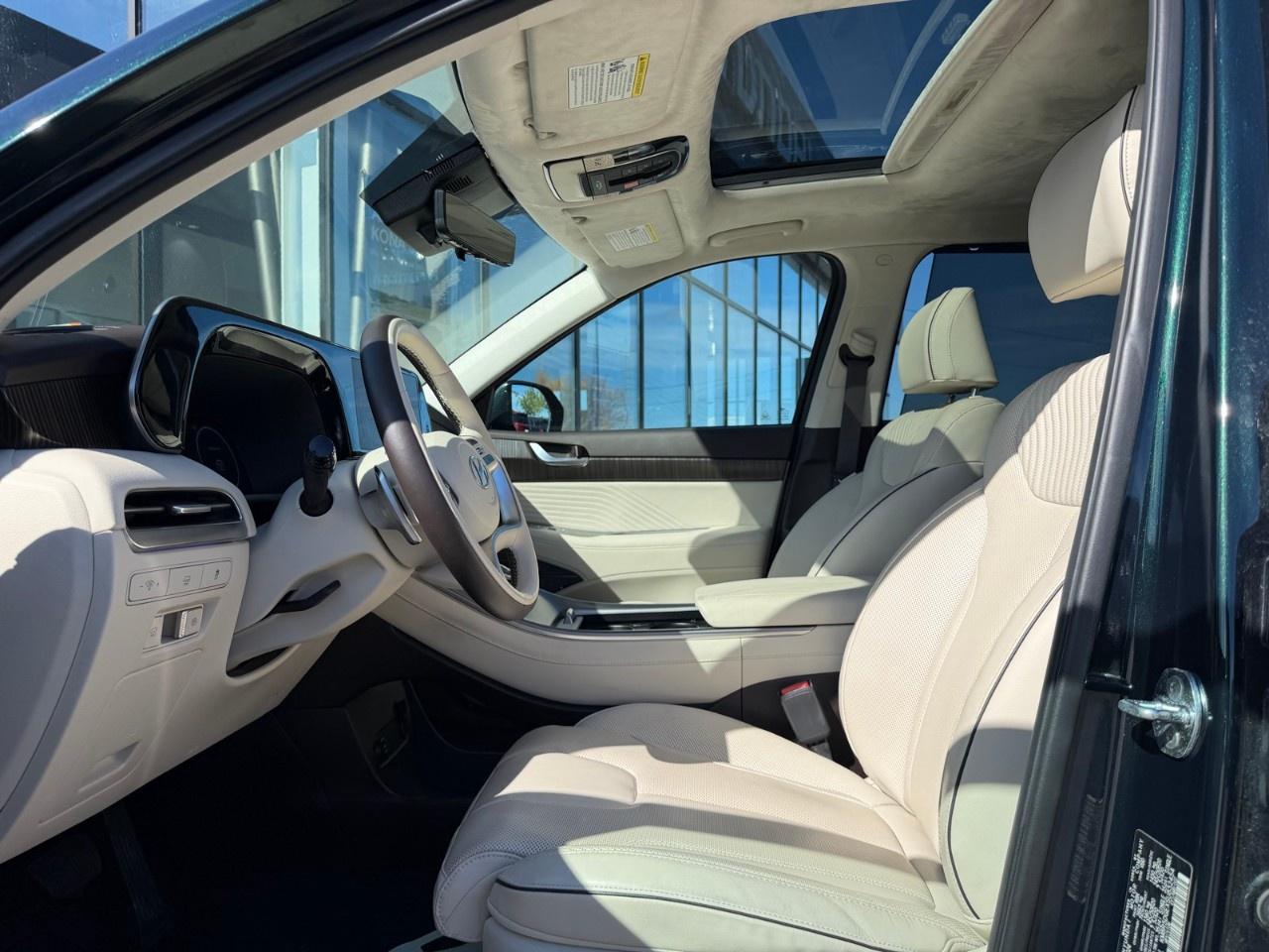 2025 Hyundai PALISADE Ultimate Calligraphy w/Beige 7-Passenger AWD Photo