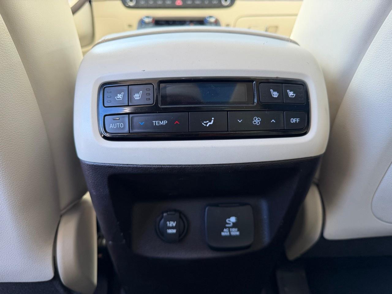 2025 Hyundai PALISADE Ultimate Calligraphy w/Beige 7-Passenger AWD Photo