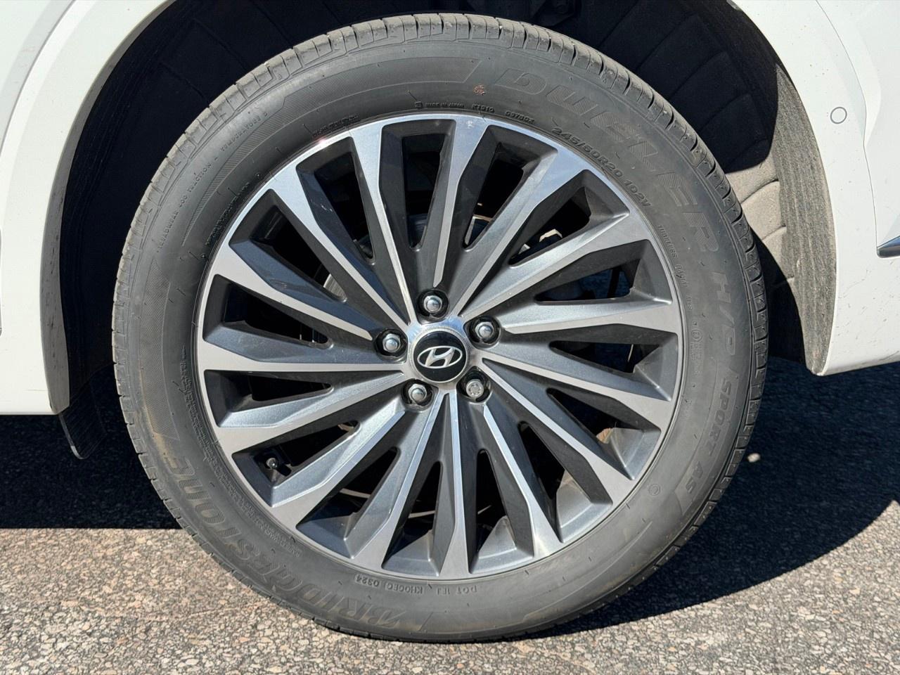 2025 Hyundai PALISADE Ultimate Calligraphy w/Beige 7-Passenger AWD Photo