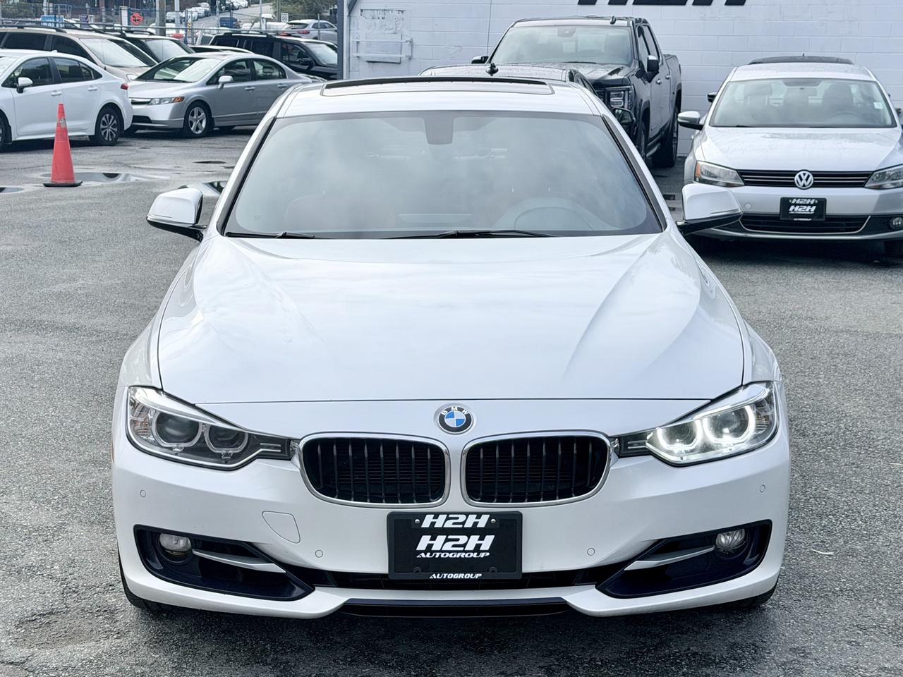 2015 BMW 3 Series FINANCING AVAILABLE Photo3