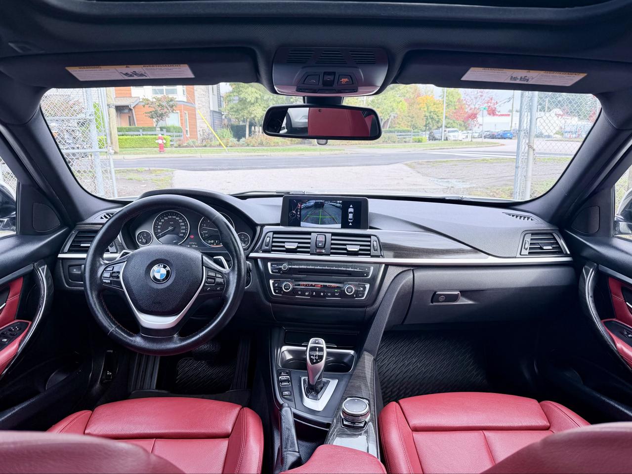 2015 BMW 3 Series FINANCING AVAILABLE Photo11