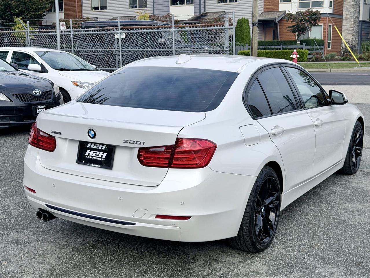 2015 BMW 3 Series FINANCING AVAILABLE Photo6