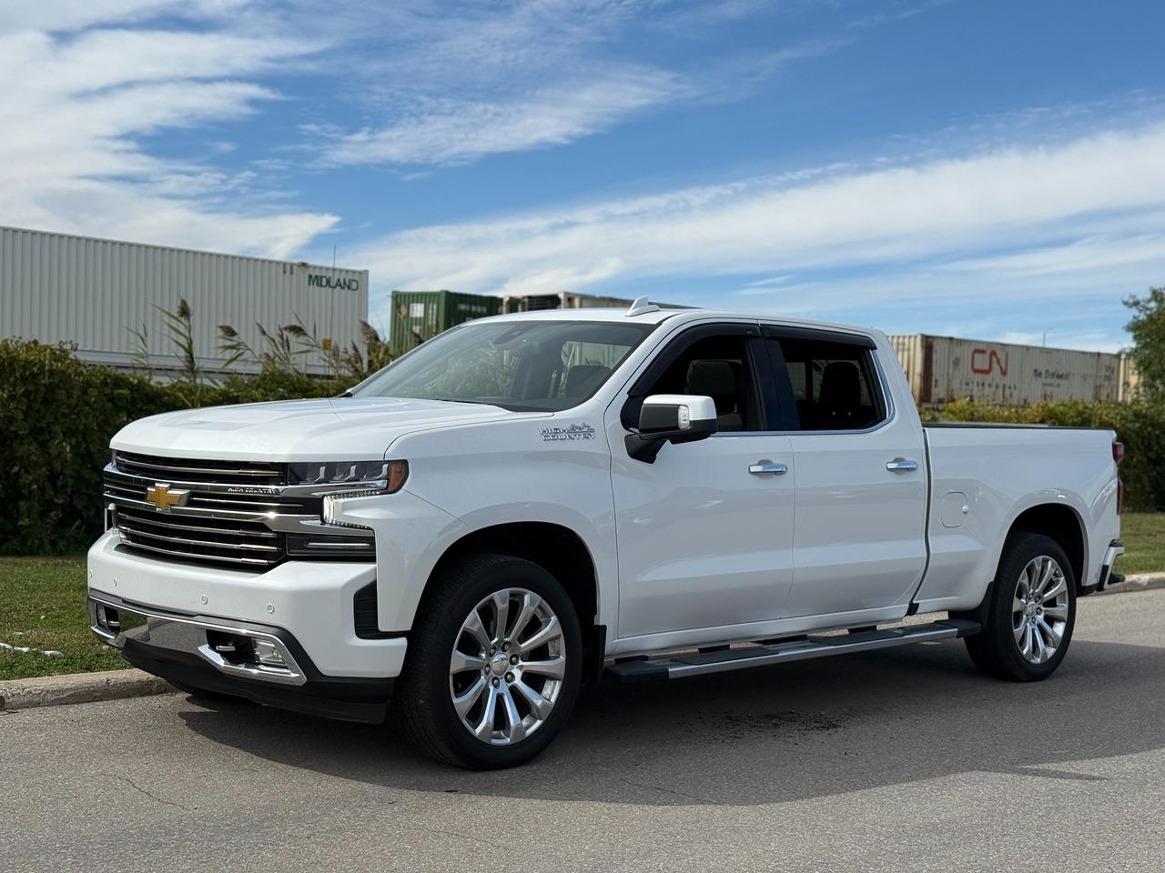 2022 Chevrolet Silverado 1500 4WD Crew Cab 157" High Country - Photo #1