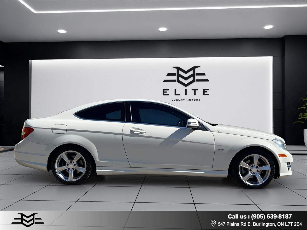 2012 Mercedes-Benz C-Class C 250 COUPE - LEATHER - SUNROOF !!! Photo