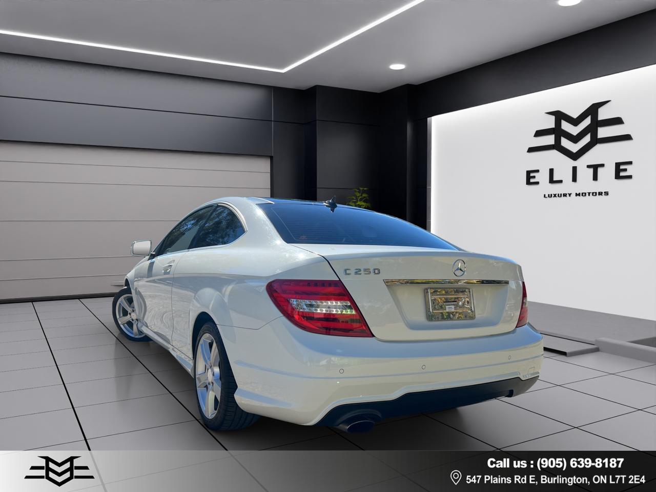 2012 Mercedes-Benz C-Class C 250 COUPE - LEATHER - SUNROOF !!! Photo