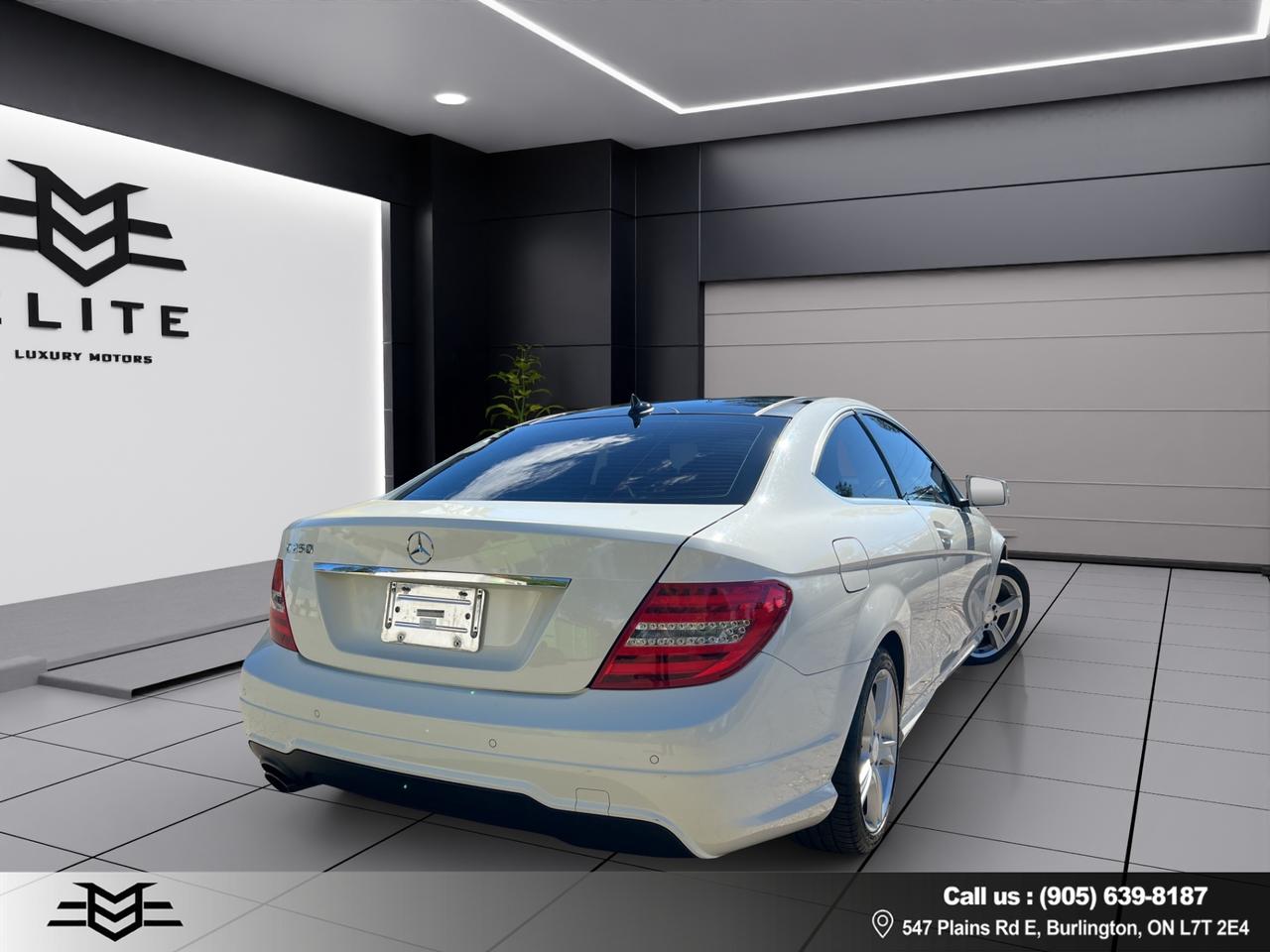 2012 Mercedes-Benz C-Class C 250 COUPE - LEATHER - SUNROOF !!! Photo