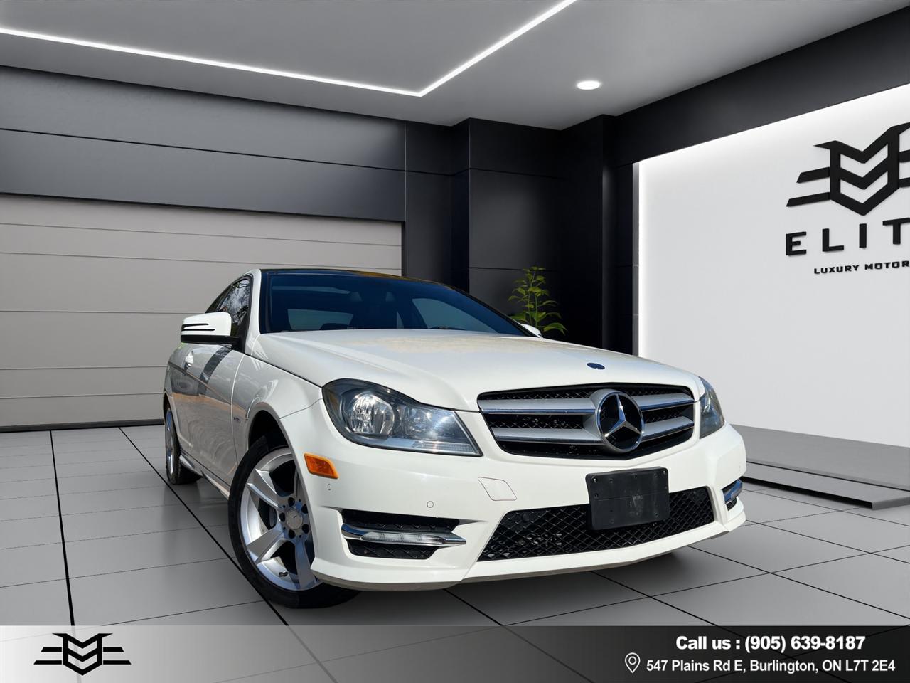 2012 Mercedes-Benz C-Class C 250 COUPE - LEATHER - SUNROOF !!! Photo