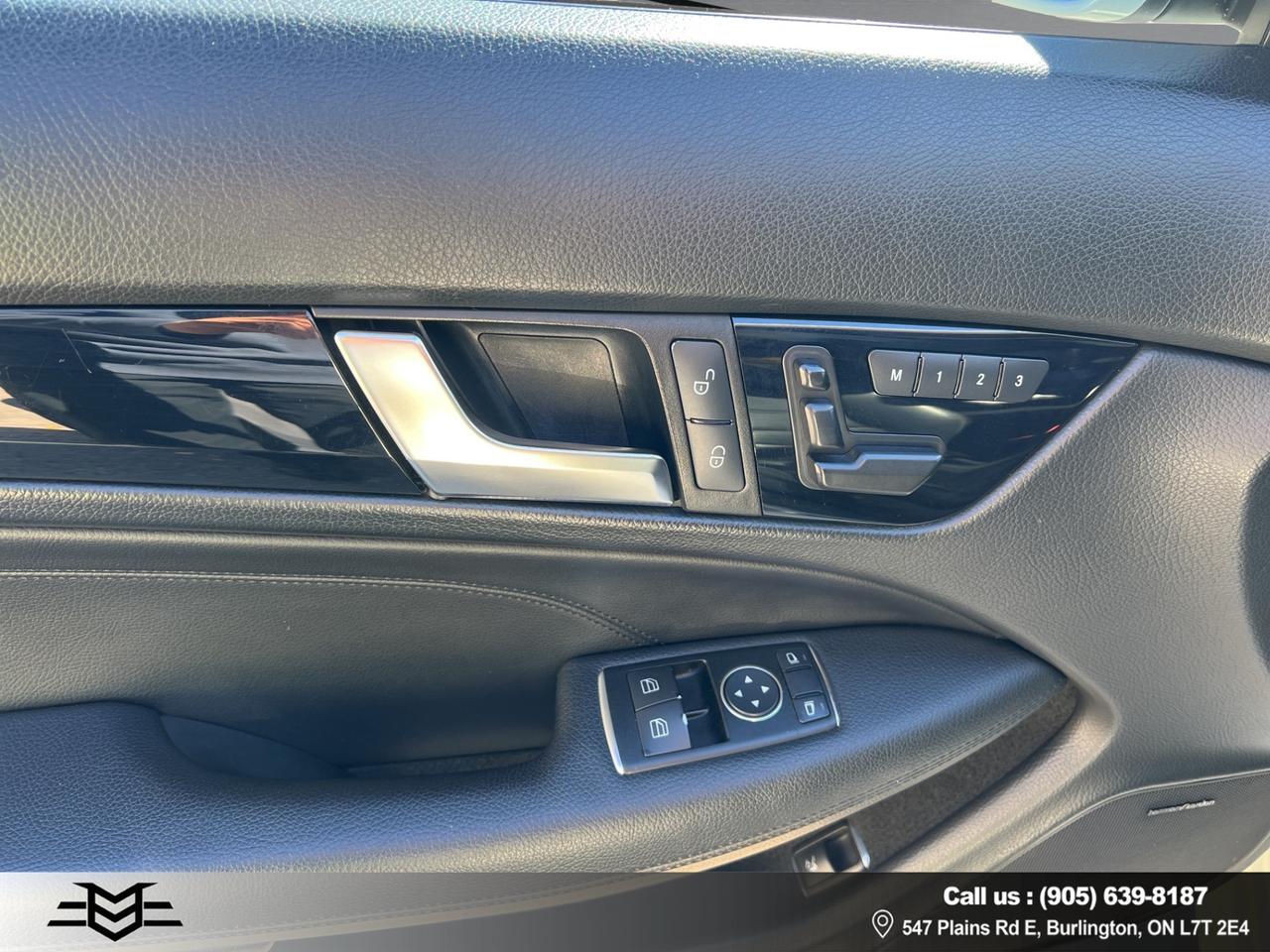 2012 Mercedes-Benz C-Class C 250 COUPE - LEATHER - SUNROOF !!! Photo