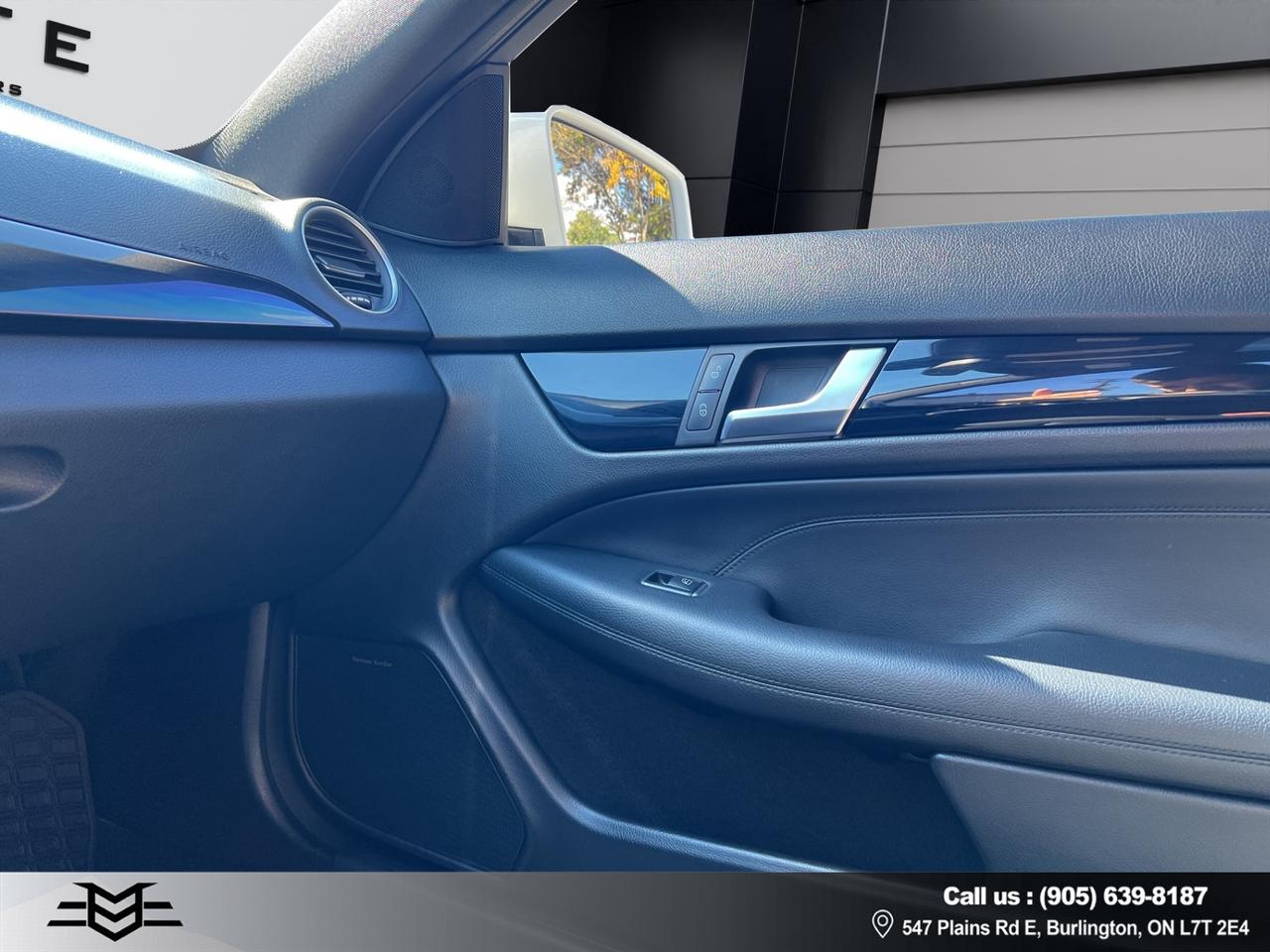 2012 Mercedes-Benz C-Class C 250 COUPE - LEATHER - SUNROOF !!! Photo
