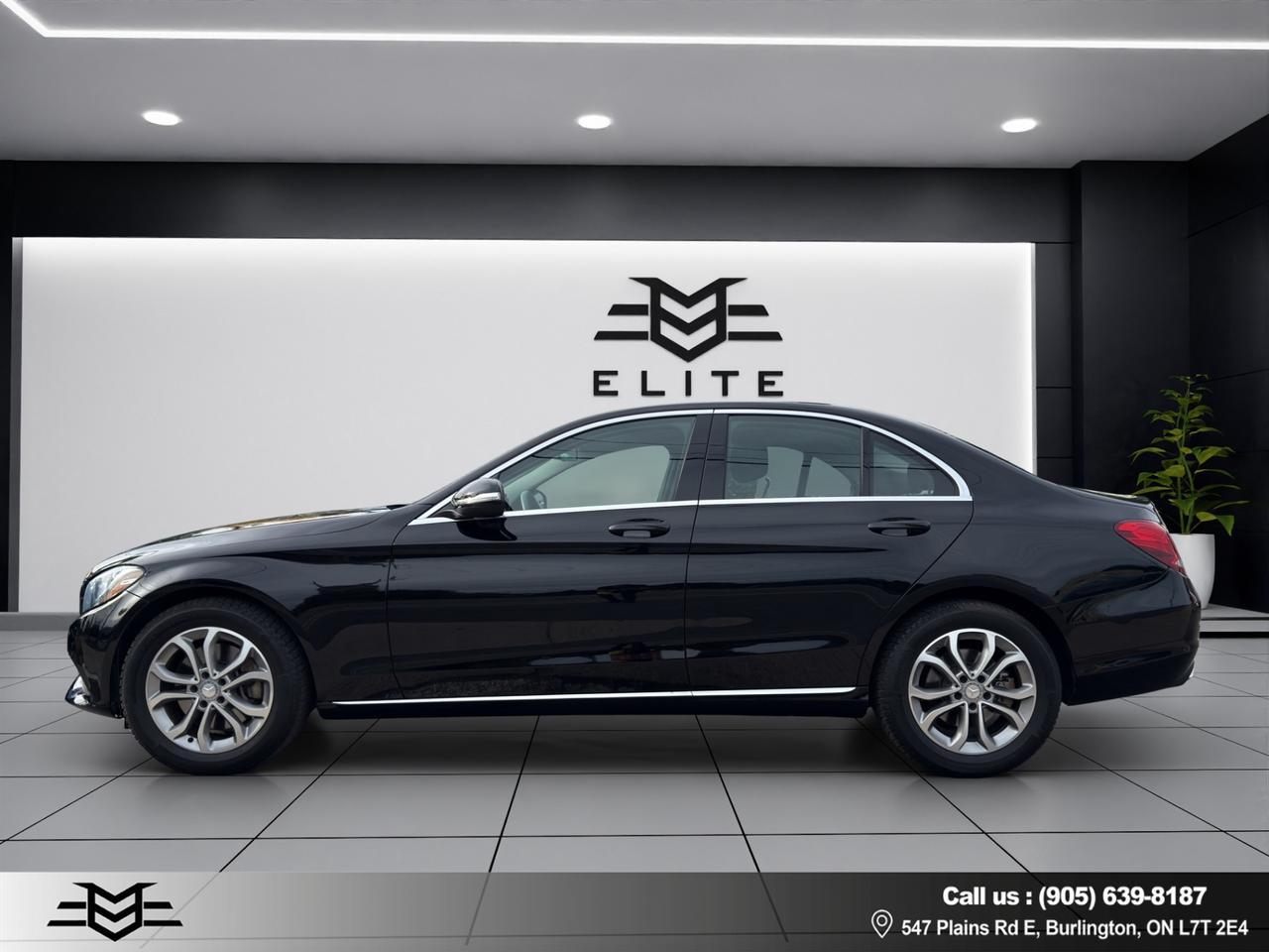 2015 Mercedes-Benz C-Class C300 4MATIC - Blind Spot Monitor - Backup Camera !!! Photo