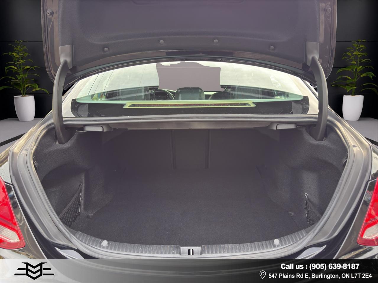 2015 Mercedes-Benz C-Class C300 4MATIC - Blind Spot Monitor - Backup Camera !!! Photo