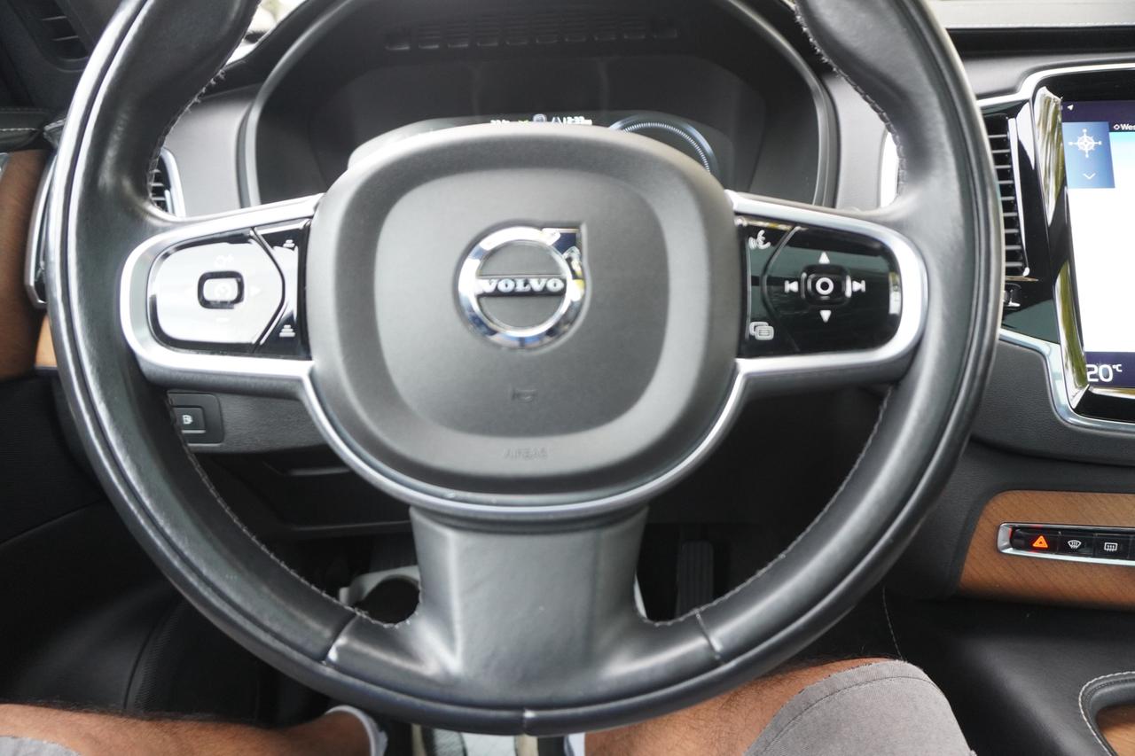 2017 Volvo XC90 T8 / INSCRIPTION / NO ACCIDENTS / LOW KM'S / PHEV / LOCAL Photo
