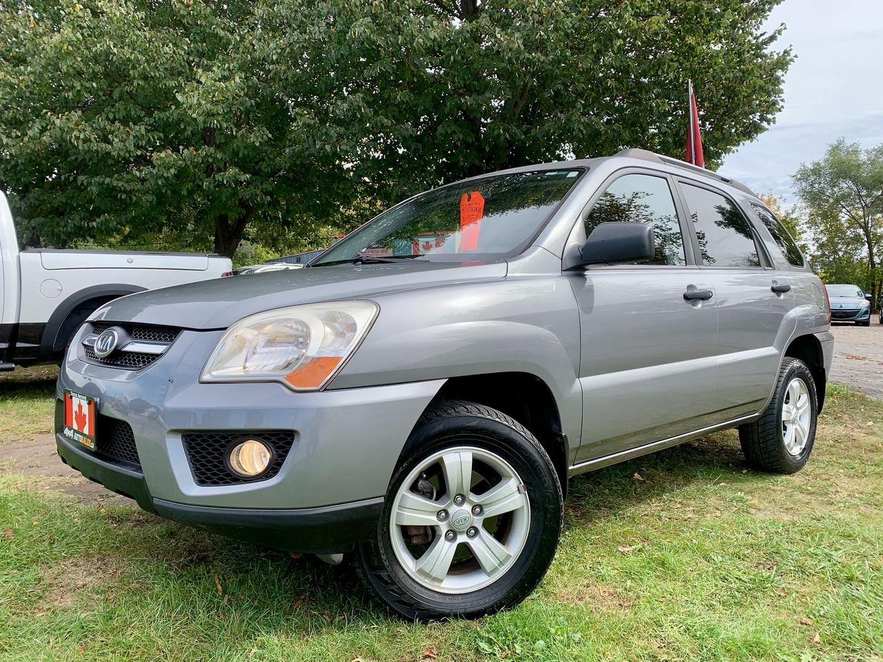 2010 Kia Sportage LX 1 OWNER 71KM W SAFETY Photo0