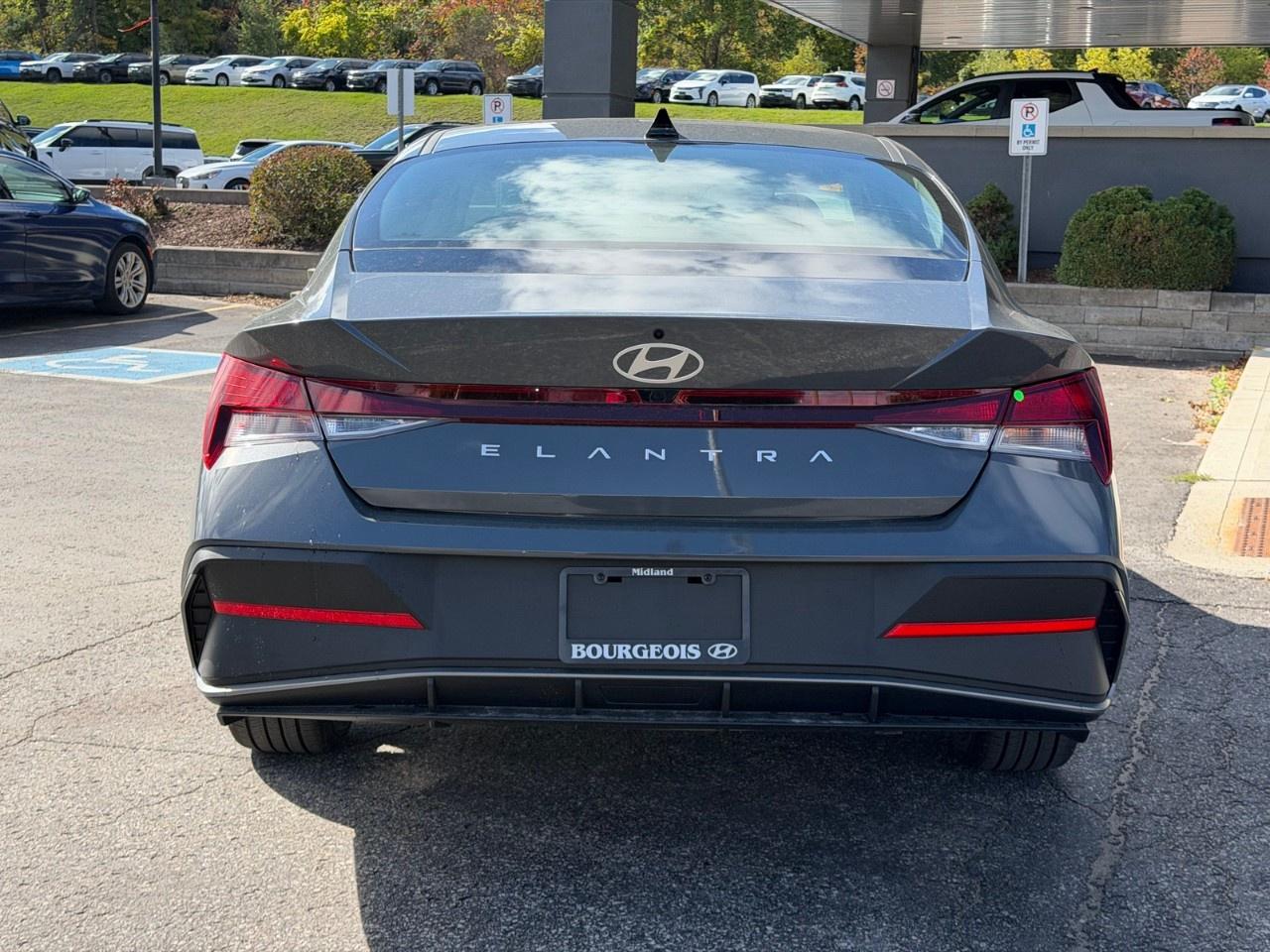 2026 Hyundai Elantra Preferred IVT w/Tech Pkg Photo