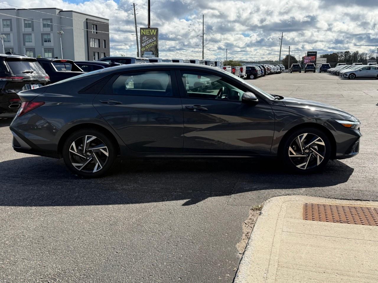 2026 Hyundai Elantra Preferred IVT w/Tech Pkg Photo