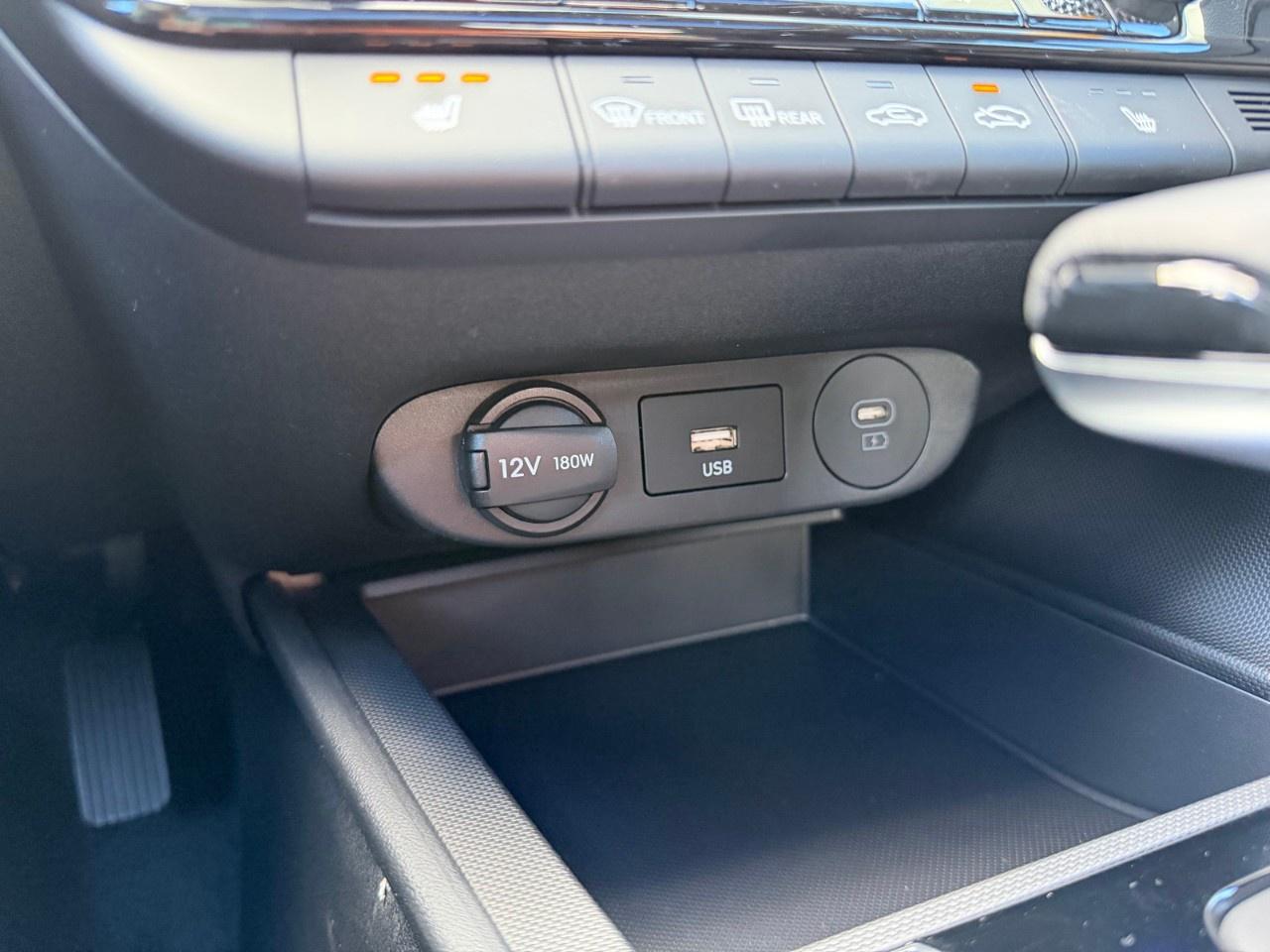 2026 Hyundai Elantra Preferred IVT w/Tech Pkg Photo