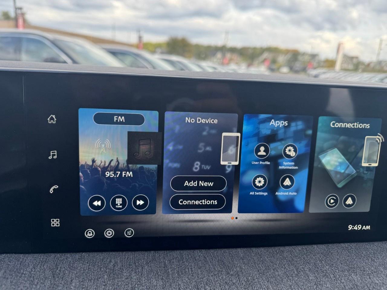 2027 Nissan Kicks S FWD Photo