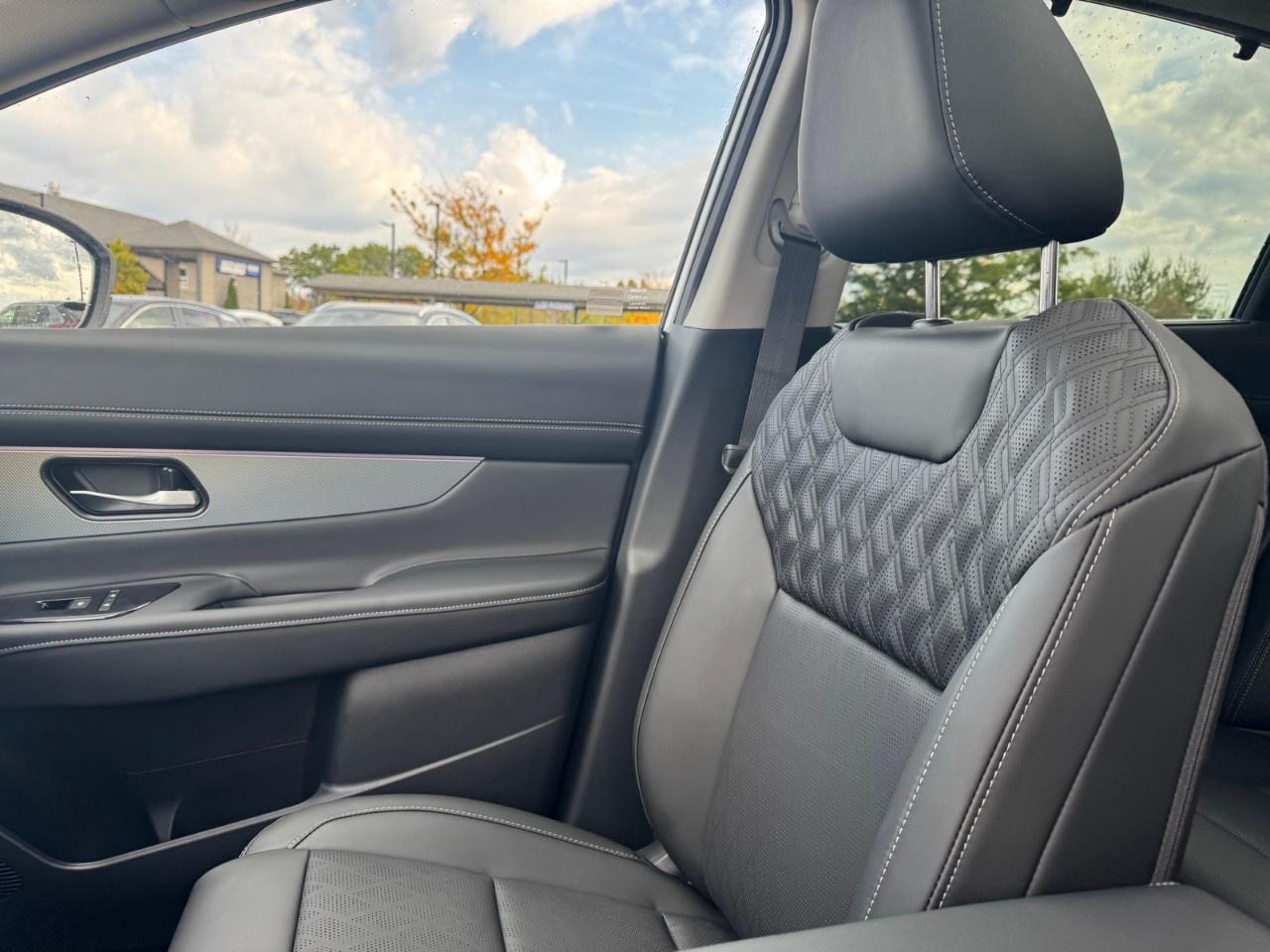 2027 Nissan Murano Platinum AWD Photo