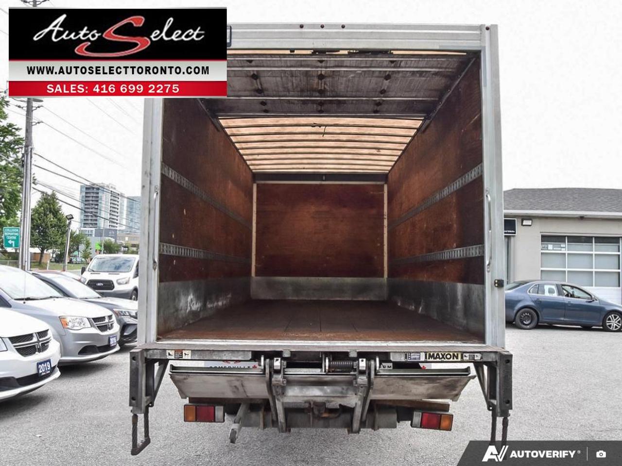 2020 Hino 195 20 Foot with Maxon Liftgate Photo