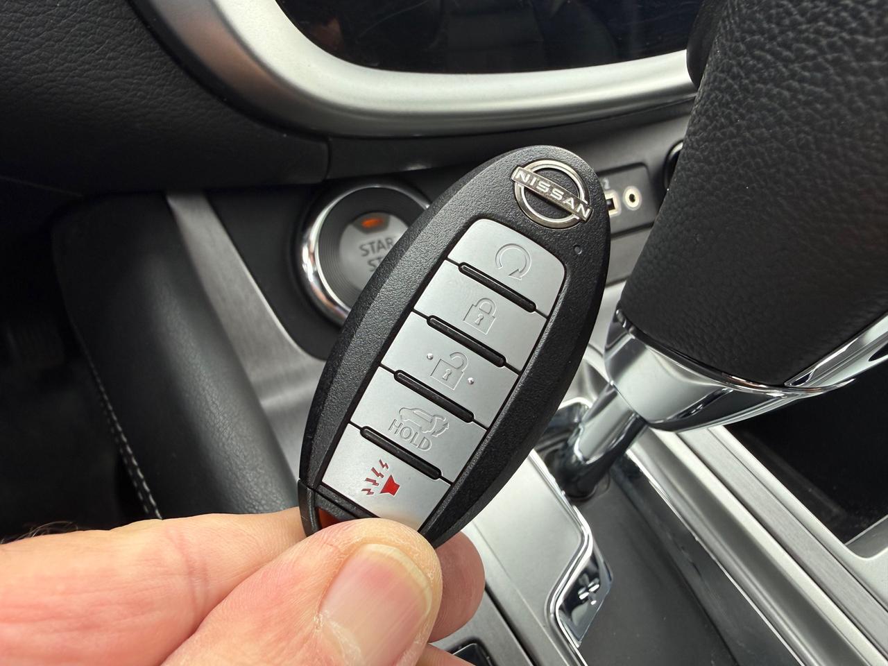 2023 Nissan Murano Midnight Edition NAV! Sunroof! Leather! CarPlay! Photo