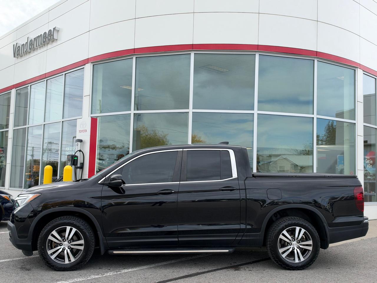 2019 Honda Ridgeline EX-L-ONLY 88,410 KMS! Photo