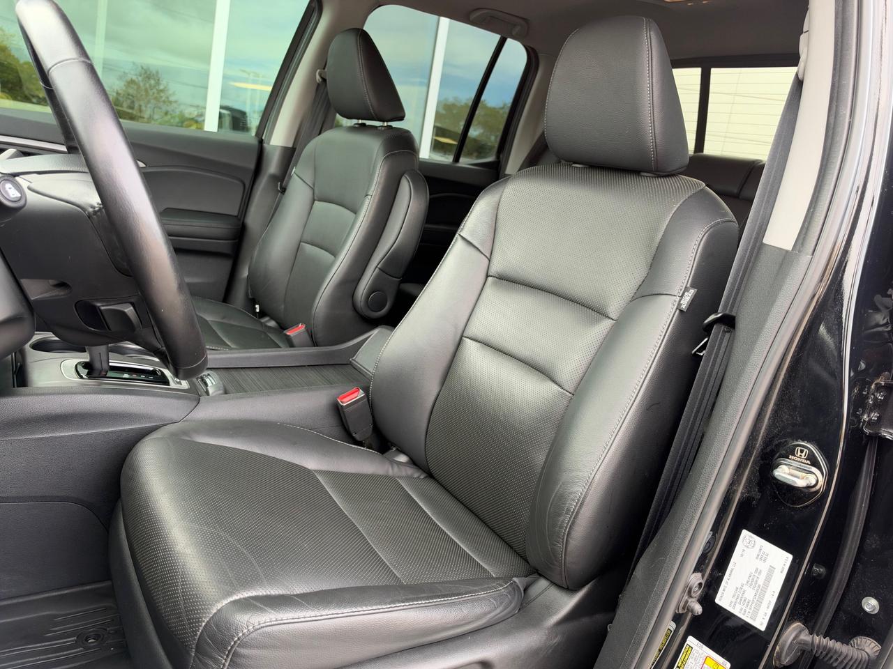 2019 Honda Ridgeline EX-L-ONLY 88,410 KMS! Photo