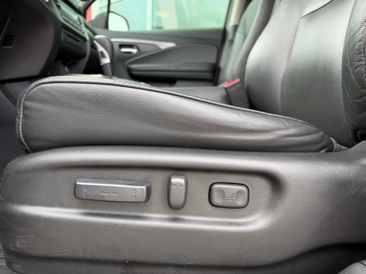 2019 Honda Ridgeline EX-L-ONLY 88,410 KMS! Photo