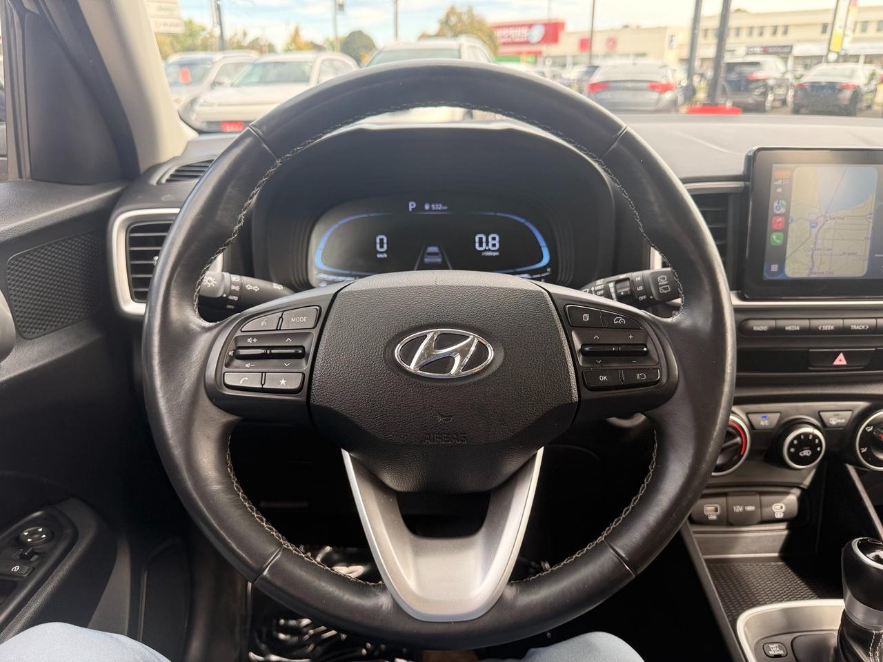 2024 Hyundai Venue Preferred w/Two-Tone Photo