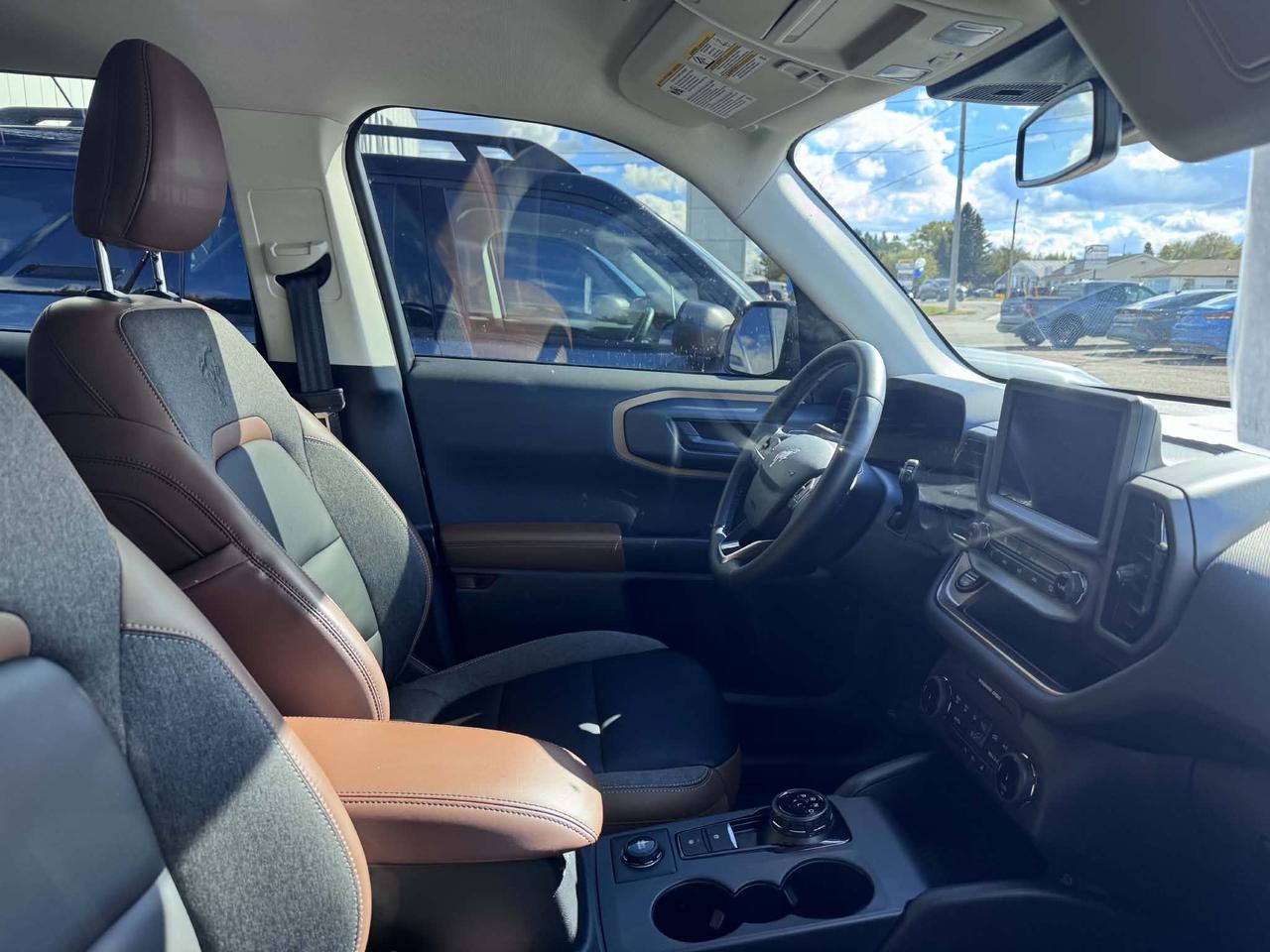 2024 Ford Bronco Sport Outer Banks Photo5