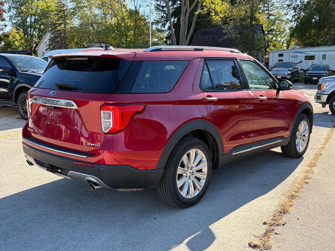 2022 Ford Explorer Limited 4WD Photo