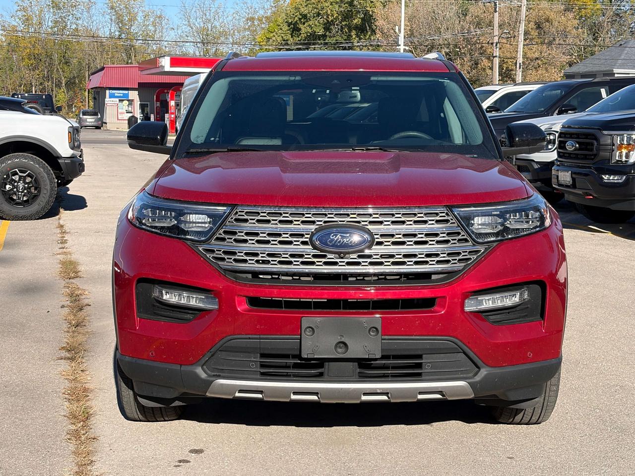 2022 Ford Explorer Limited 4WD Photo