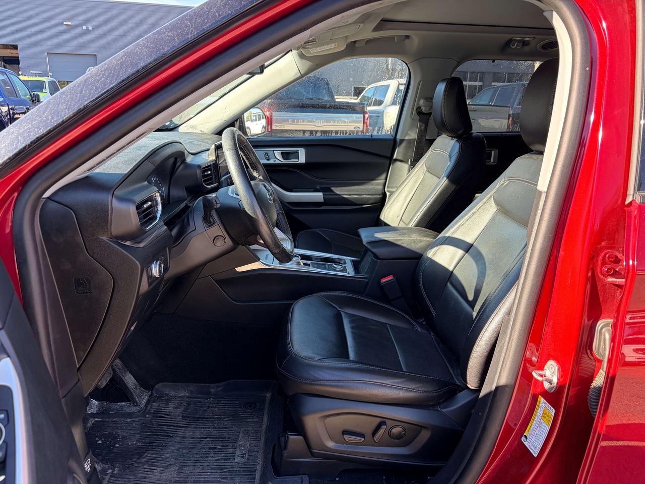 2022 Ford Explorer Limited 4WD Photo