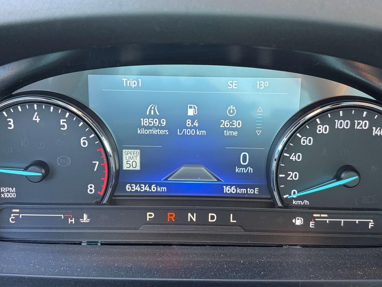 2022 Ford Explorer Limited 4WD Photo