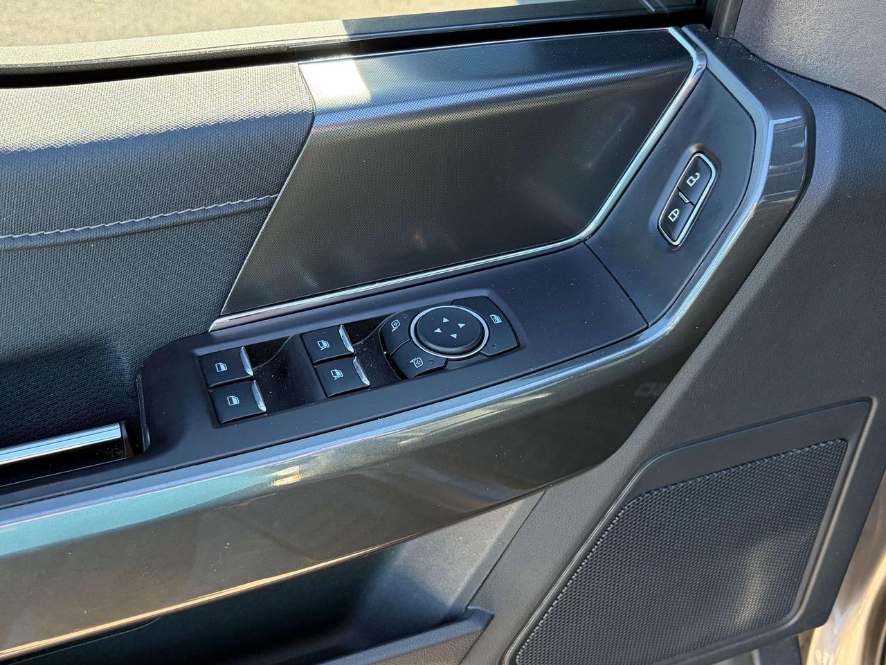 2023 Ford F-150 XLT 4WD SuperCrew 5.5' Box Photo