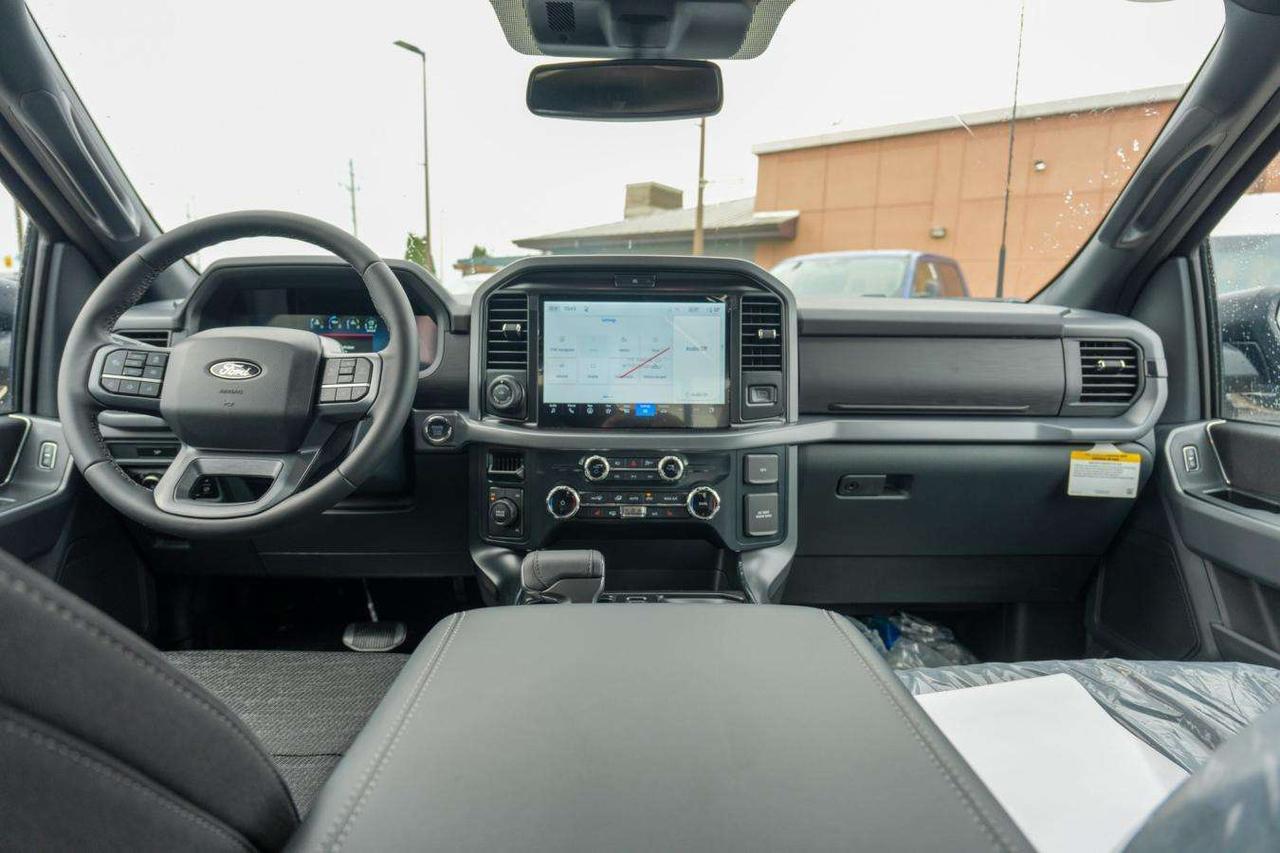2026 Ford F-150 XLT 4WD 360 BACK UP CAM Photo