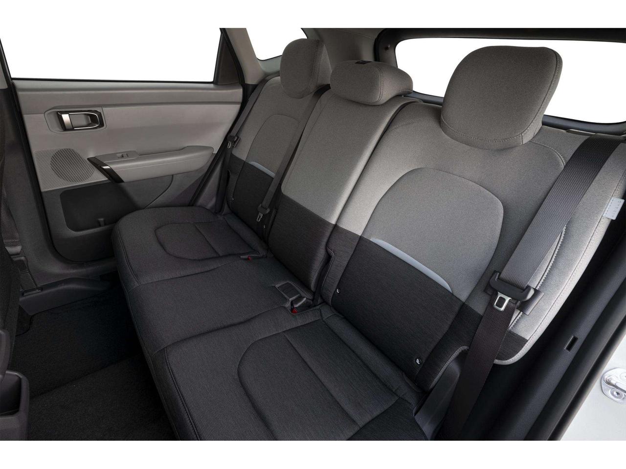 2027 Kia Seltos LX Photo