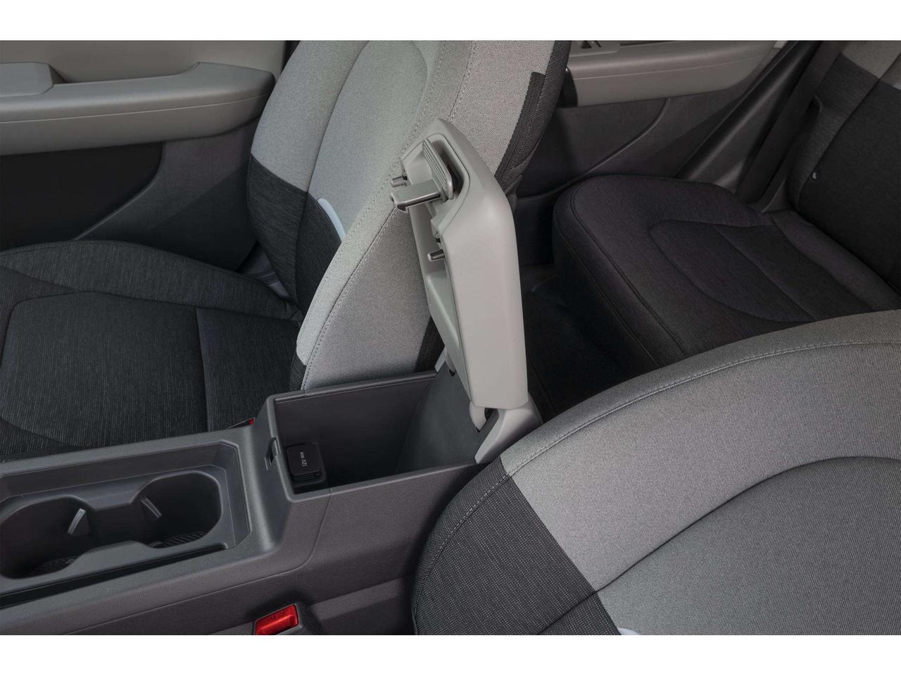 2027 Kia Seltos LX Photo
