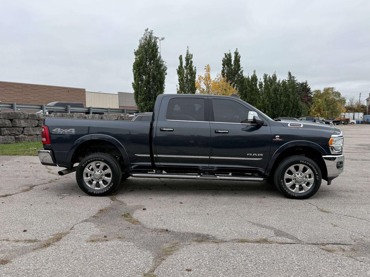 2022 RAM 2500 Limited | NAVIGATION | BLIND SPOT | REMOTE START | Photo3