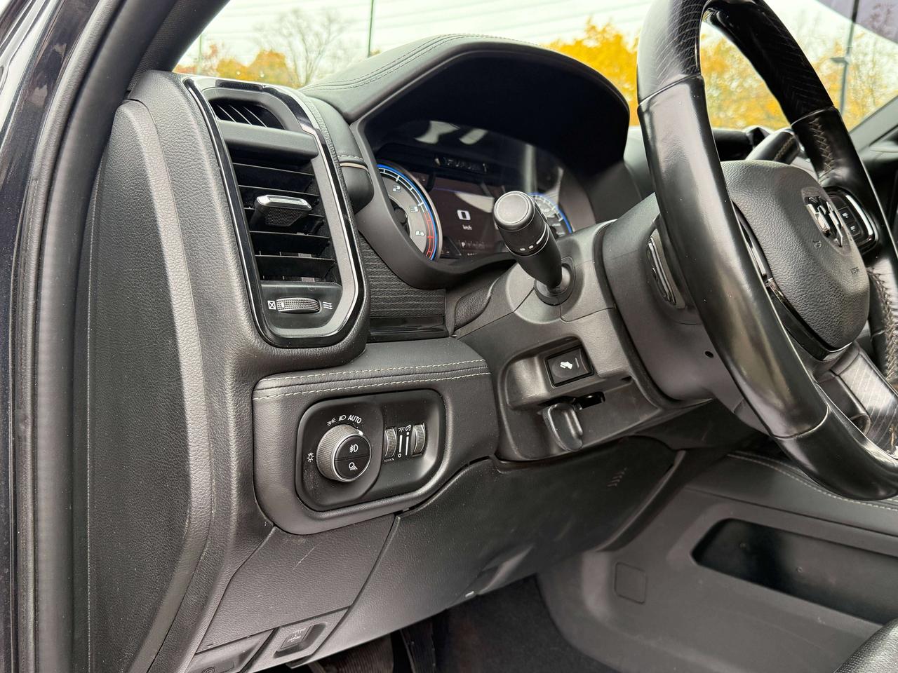 2022 RAM 2500 Limited | NAVIGATION | BLIND SPOT | REMOTE START | Photo
