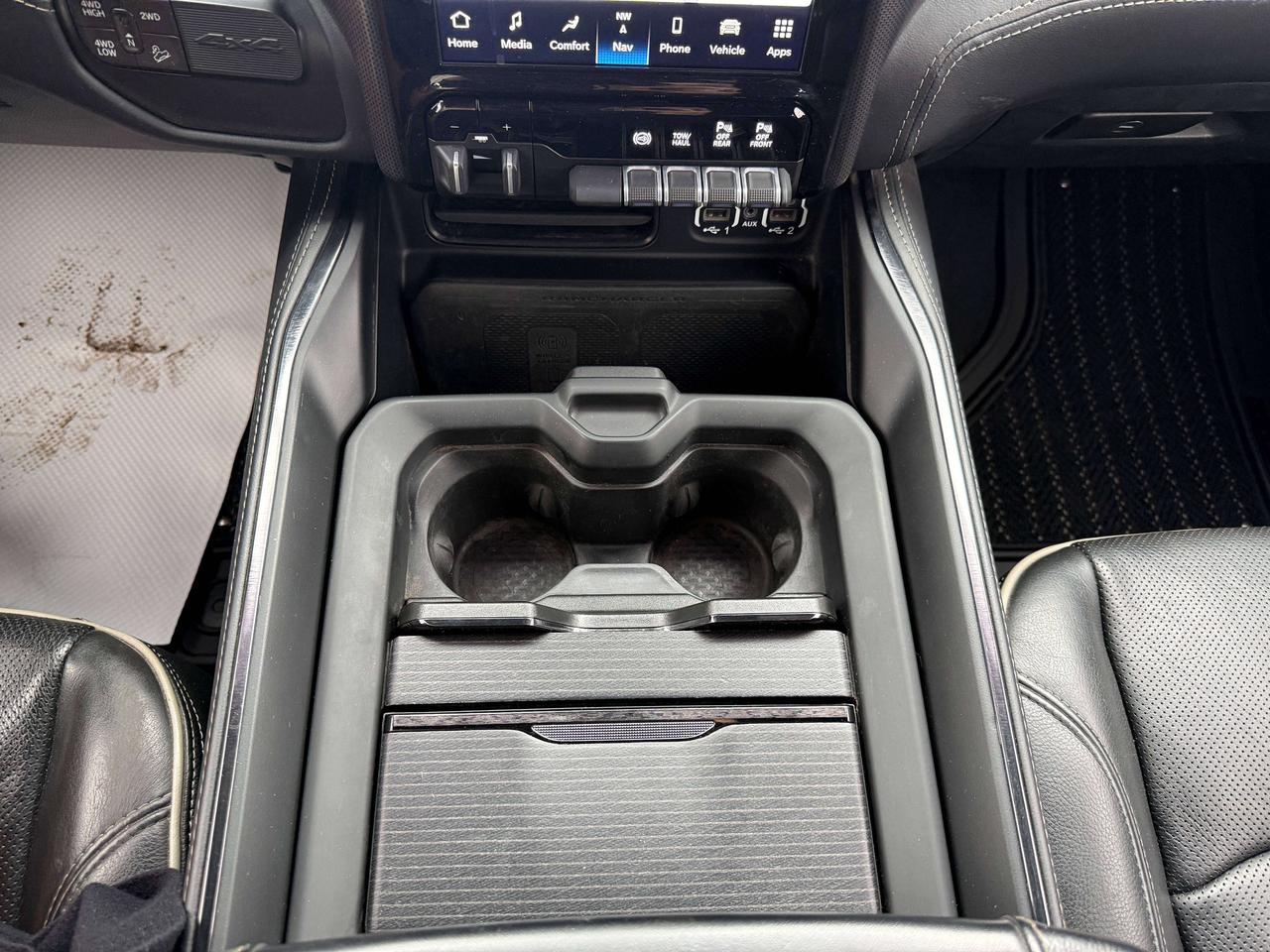 2022 RAM 2500 Limited | NAVIGATION | BLIND SPOT | REMOTE START | Photo