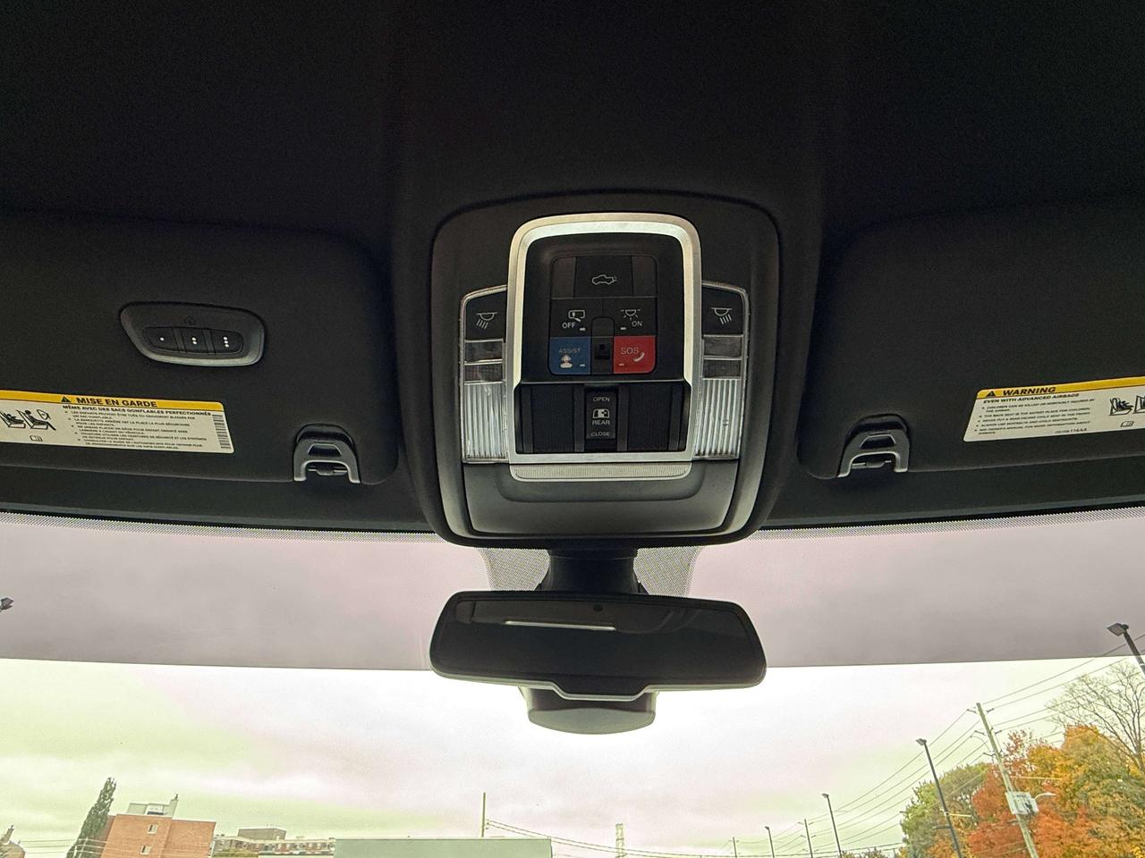 2022 RAM 2500 Limited | NAVIGATION | BLIND SPOT | REMOTE START | Photo
