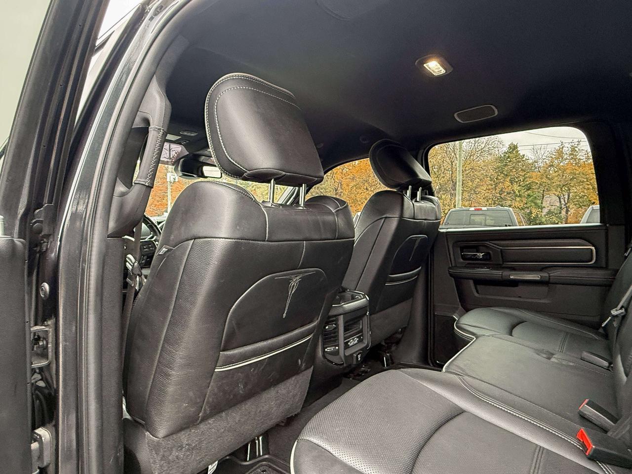 2022 RAM 2500 Limited | NAVIGATION | BLIND SPOT | REMOTE START | Photo