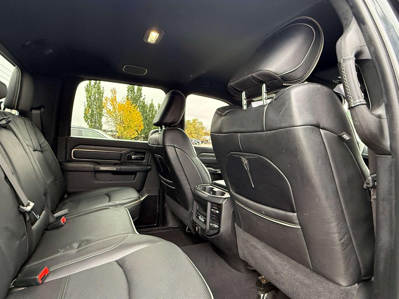 2022 RAM 2500 Limited | NAVIGATION | BLIND SPOT | REMOTE START | Photo