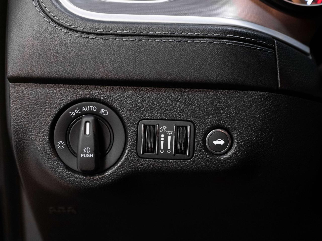 2022 Dodge Charger PLUS GROUP | DRIVER'S PKG | SUNROOF | 20 IN Photo