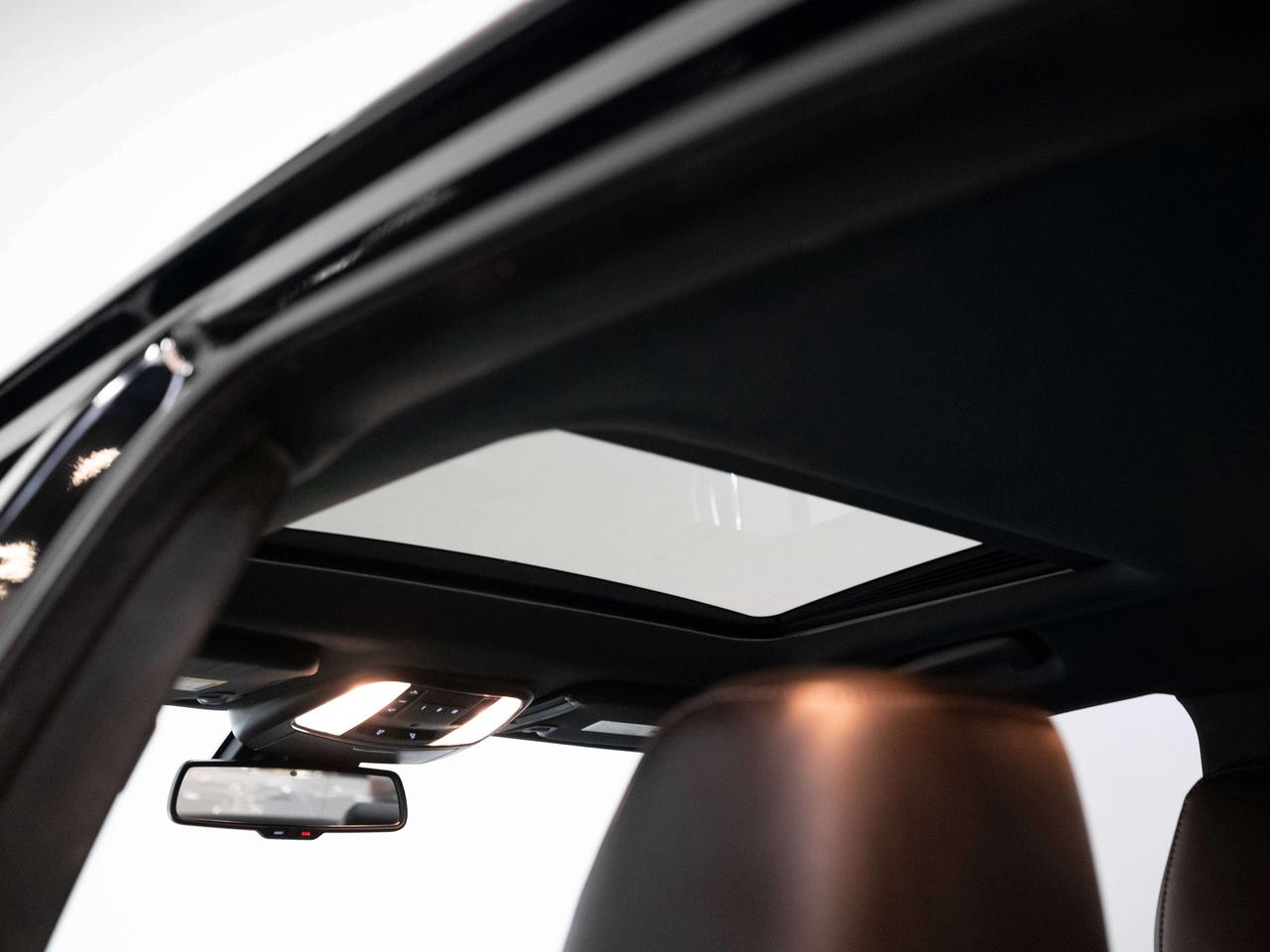 2022 Dodge Charger PLUS GROUP | DRIVER'S PKG | SUNROOF | 20 IN Photo
