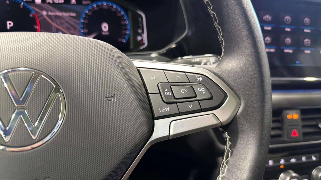 2023 Volkswagen Taos HIGHLINE| ONE OWNER| LEATHER| SUNROOF| NAVI| Photo