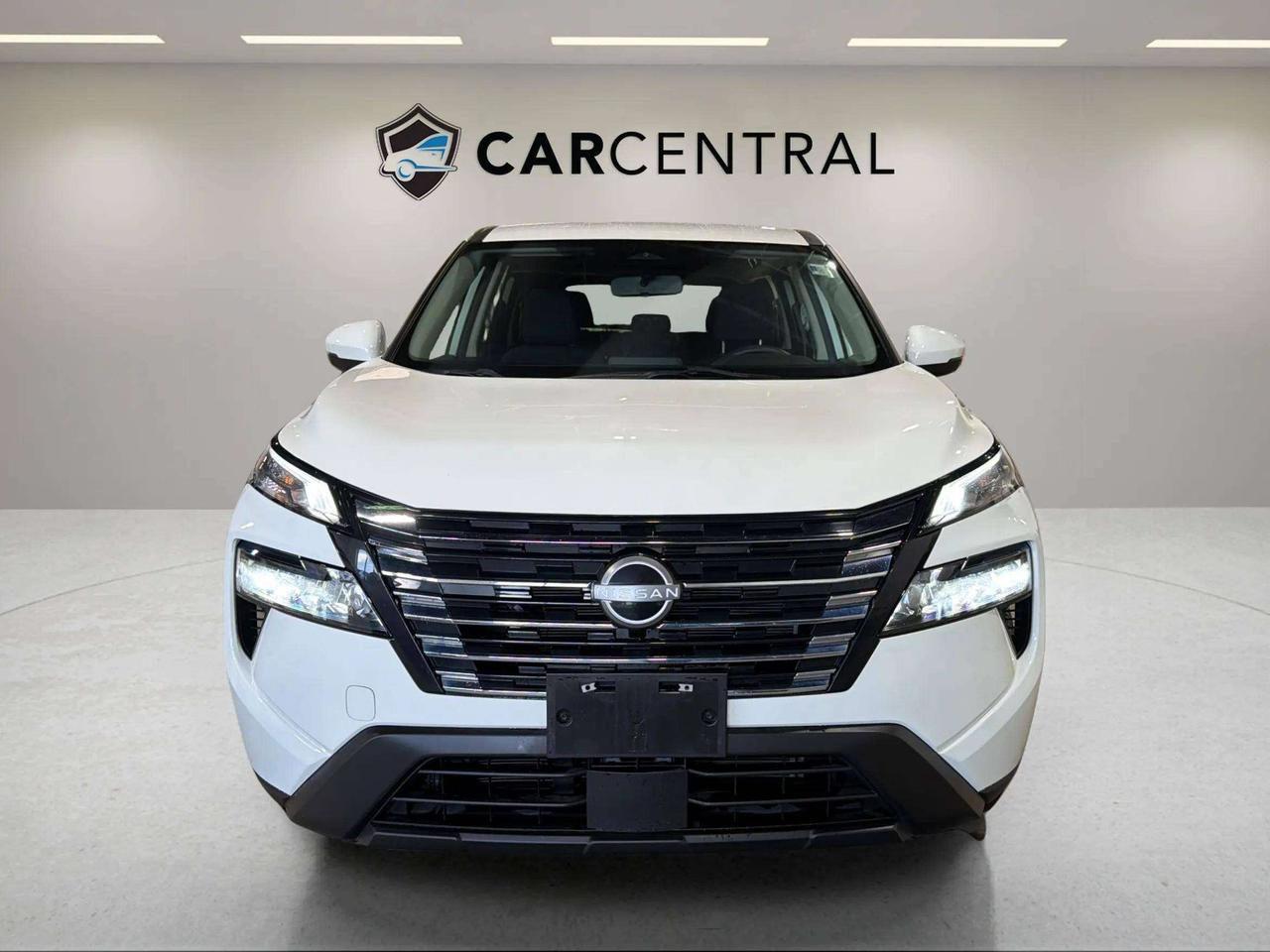 2024 Nissan Rogue S| CLEAN CARFAX| AWD| ONE OWNER| BLIND SPOT Photo