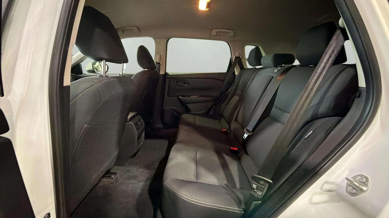 2024 Nissan Rogue S| CLEAN CARFAX| AWD| ONE OWNER| BLIND SPOT Photo